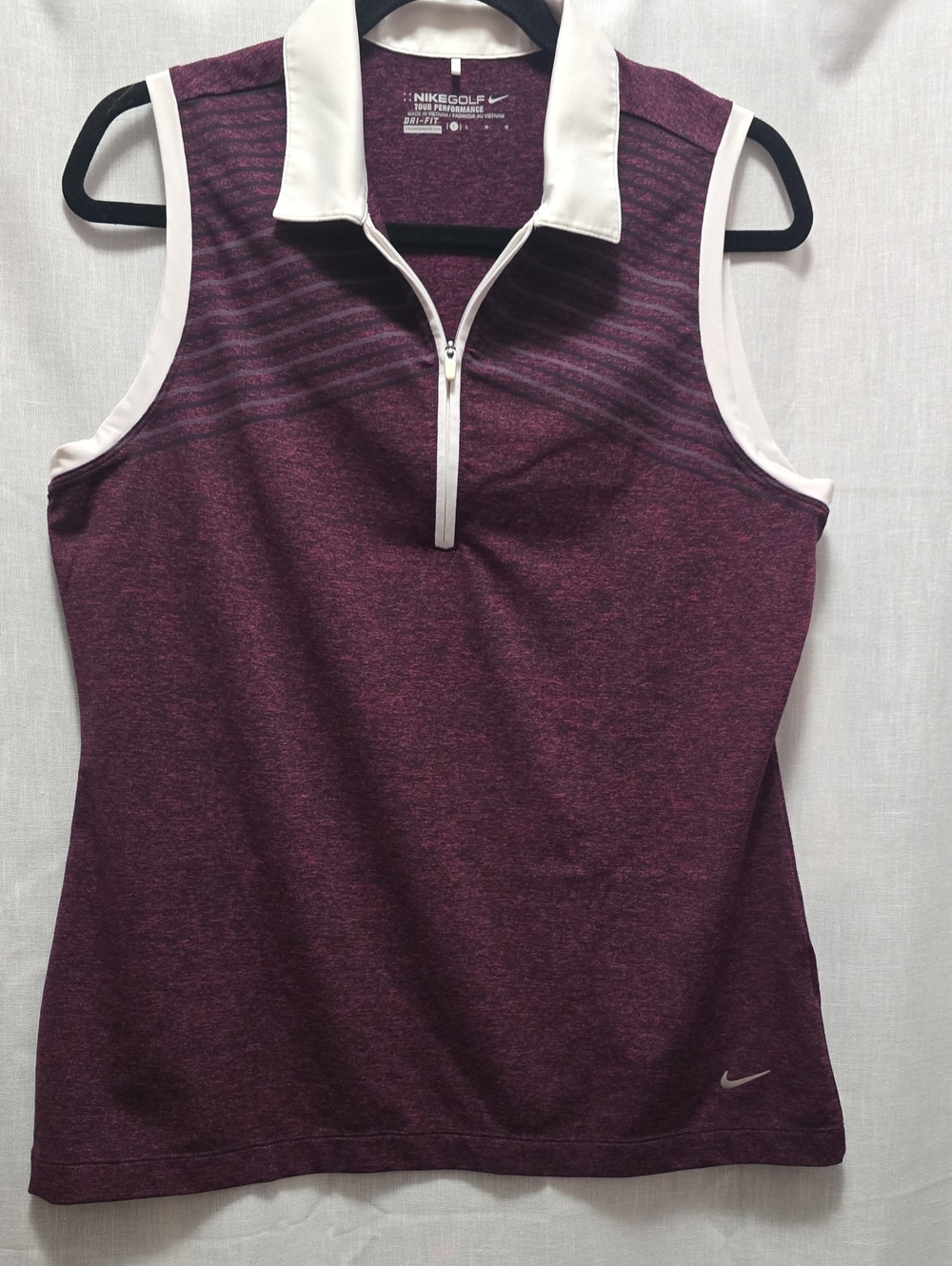 Nike Women’s Sleeveless Zip Golf Top - Burgundy & White